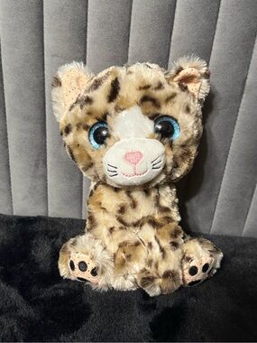 Kid Connection Leopard Cheetah Plush Stuffed Animal Blue Glitter Eyes 8”